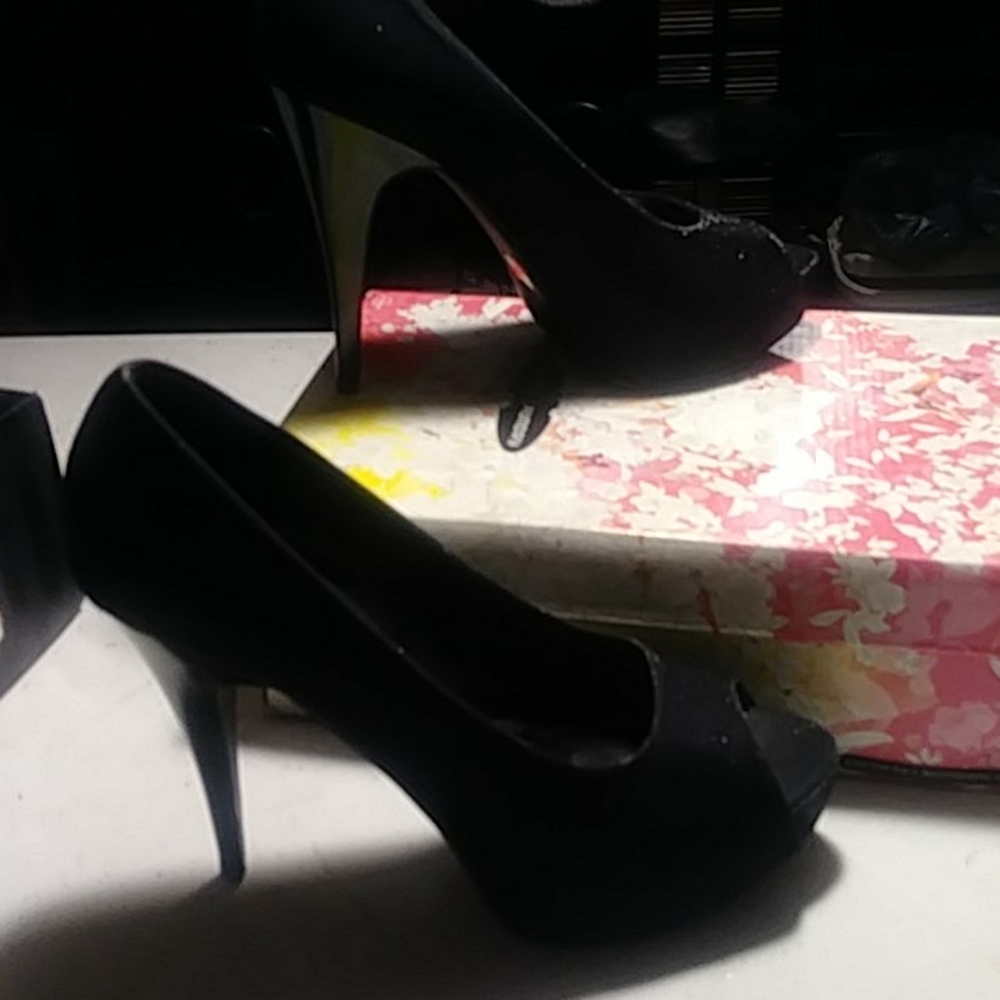 Stilettos satin heels size 11 new